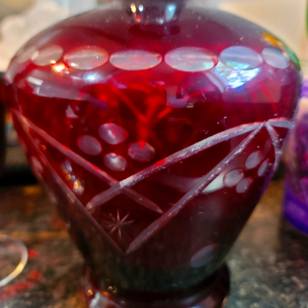 VINTAGE ART GLASS DECANTER AND GLASSES